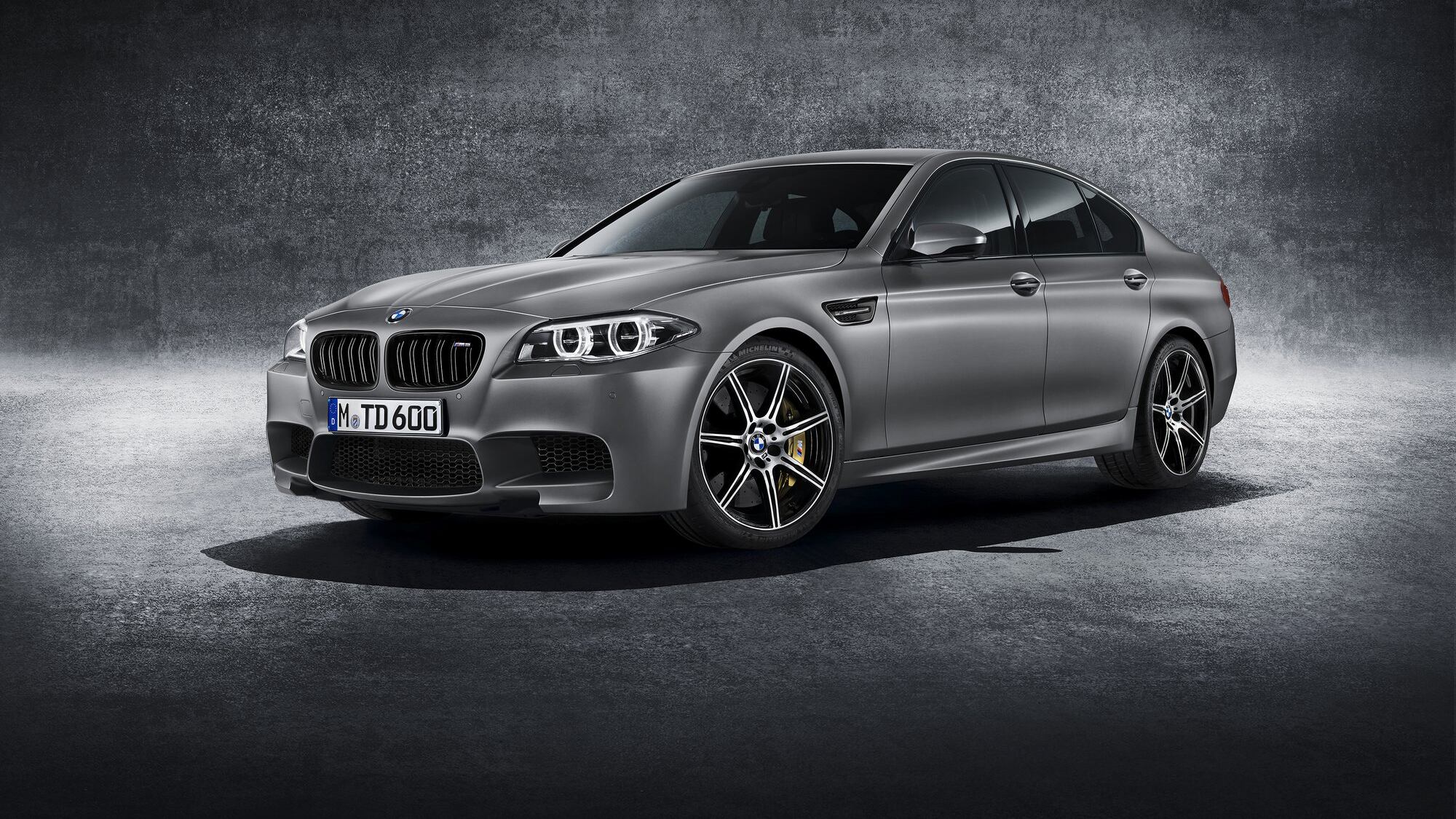 BMW M5 30 Jahre: 600 cv per la M5 dell’anniversario