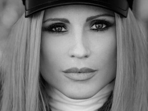 Frizzi, Hunziker risponde alle critiche: "Ognuno affronta il lutto come vuole"
