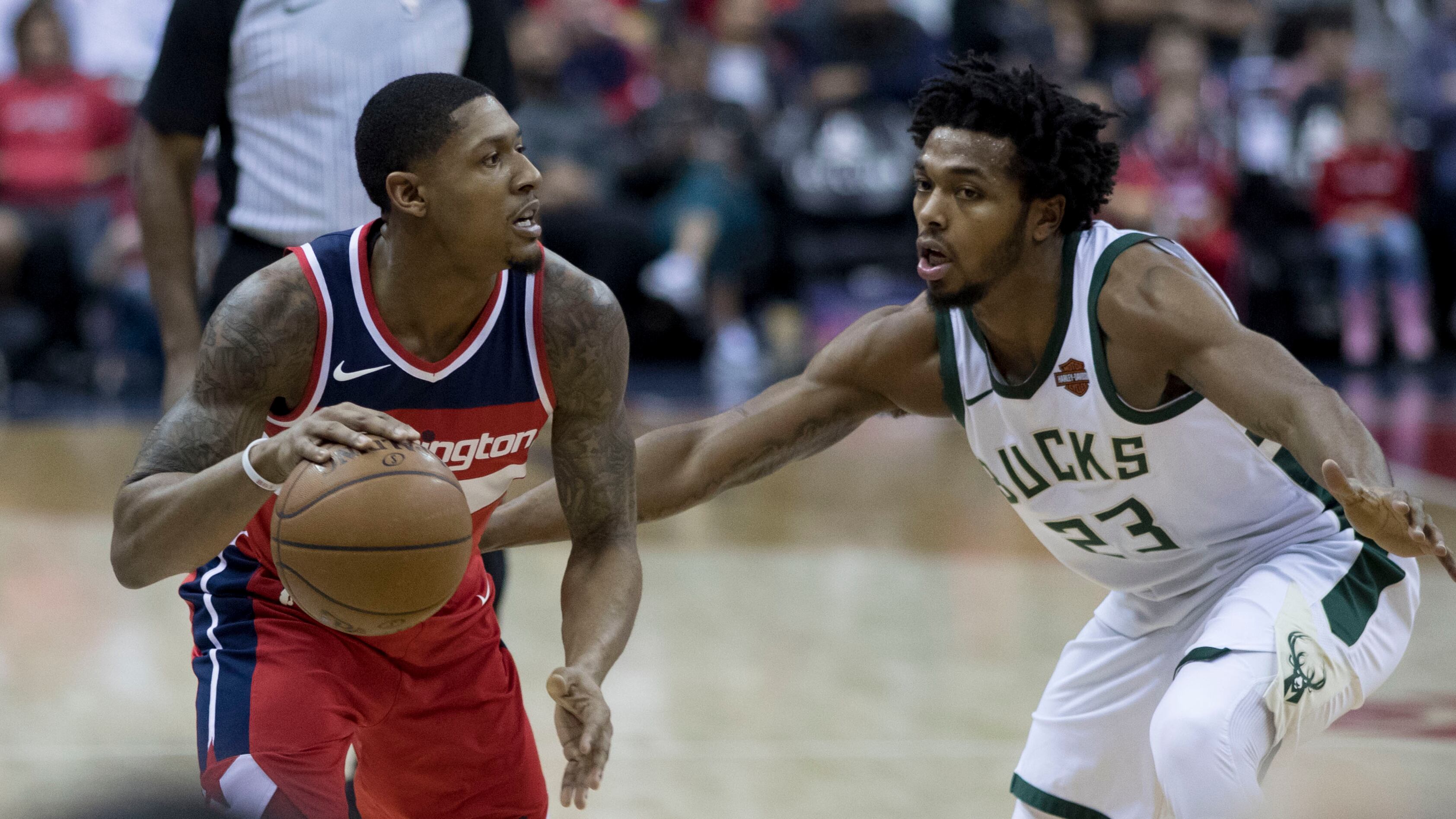 Arresto e taser per il cestista dei Milwaukee Bucks