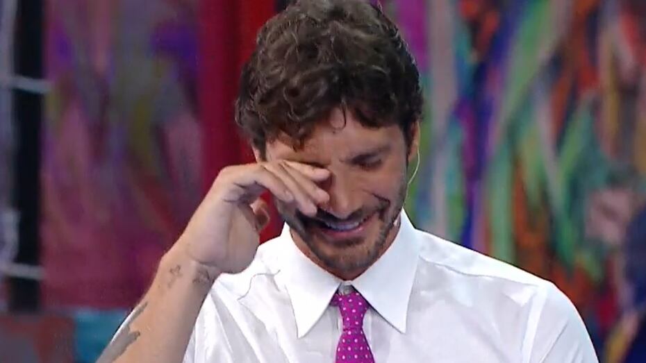 La stoccata di Stefano De Martino contro la madre di Belen: "Ti ha chiamato la mia ex suocera? Cambia numero"