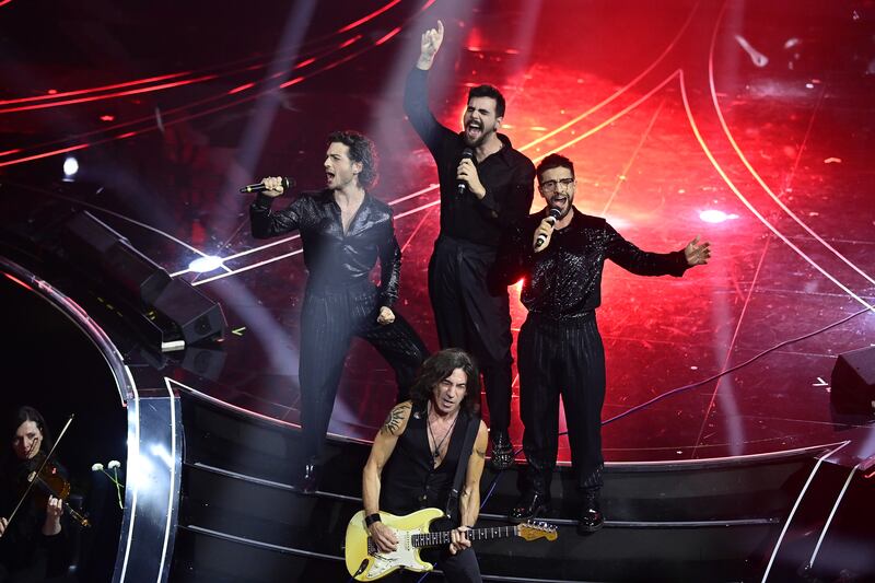 Sanremo 2024: ecco il look della quarta serata del Festival de Il Volo 4