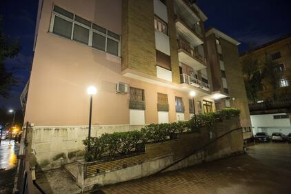Il palazzo dove abita l'ex ministro Trenta 3