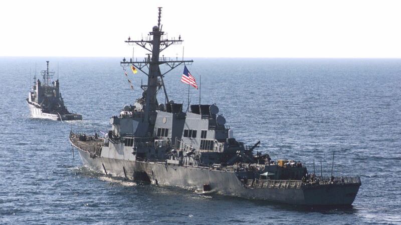 Il Pentagono schiera tre navi da guerra al largo dello Yemen