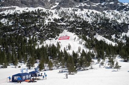 Bardonecchia, esponenti di estrema destra francesi bloccano il percorso dei migranti 2