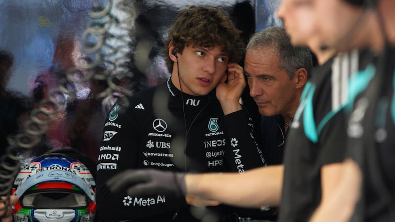 F1, super Antonelli ad Austin: pole davanti a Verstappen, Ferrari attardate