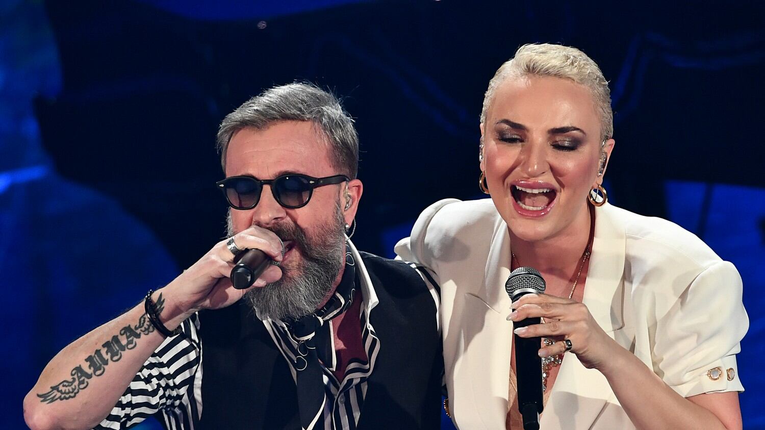 Sanremo, ex Matia Bazar stronca Vacanze romane di Masini e Arisa: "Musical di terza categoria"