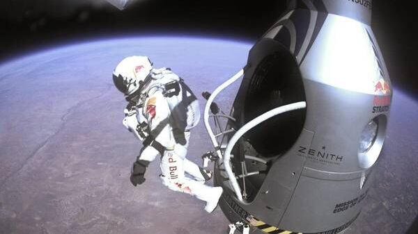 Dieci anni dall’impresa di Baumgartner: l’uomo che si tuffò dallo spazio