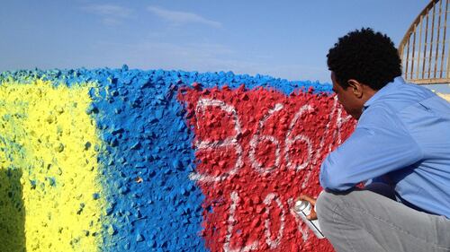 Lampedusa, commozione al molo 3