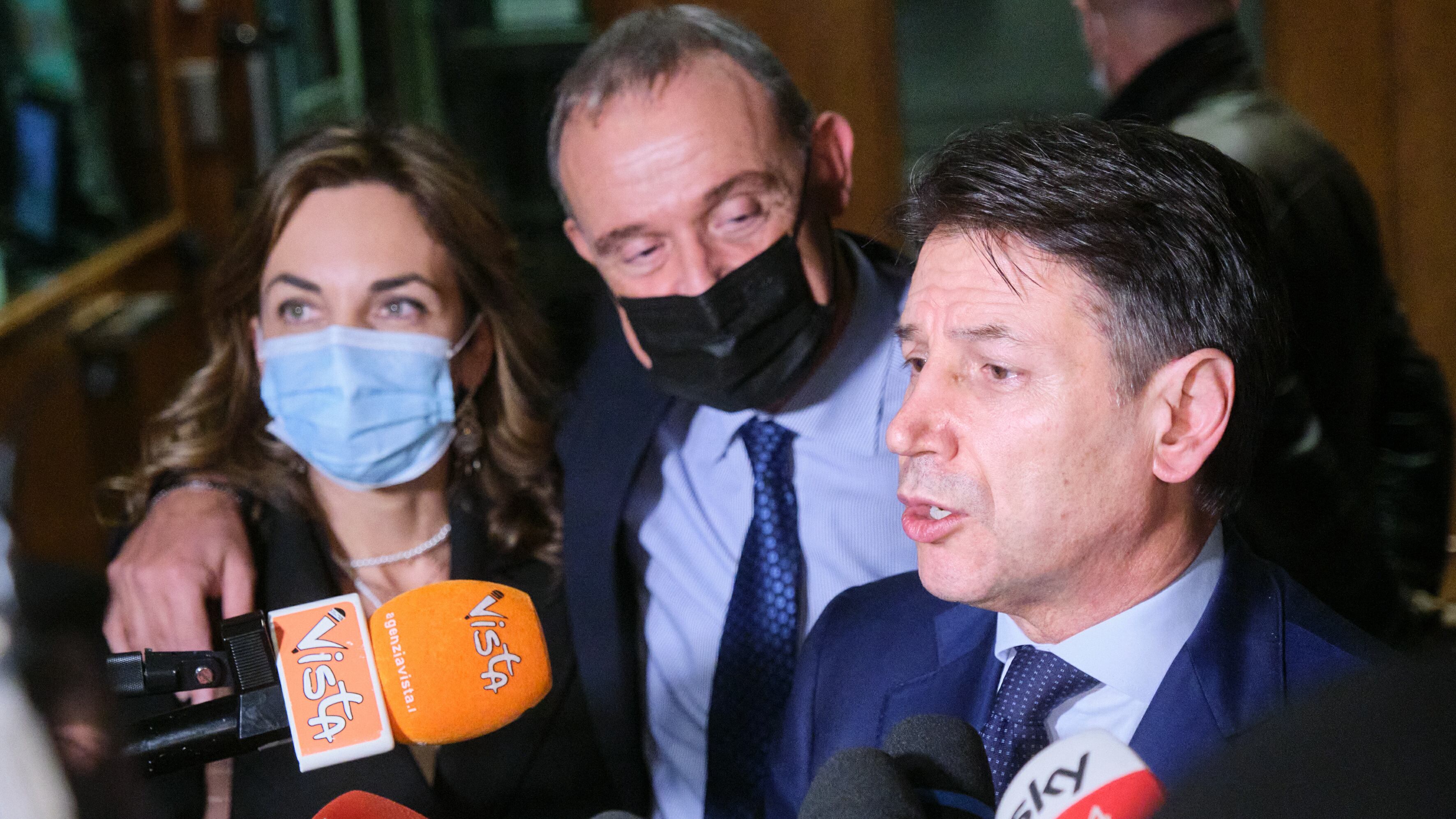 Conte fallisce anche al Senato: trionfa la linea di Di Maio