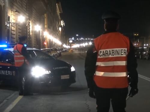 Firenze, 58enne accoltellato al semaforo durante tentata rapina