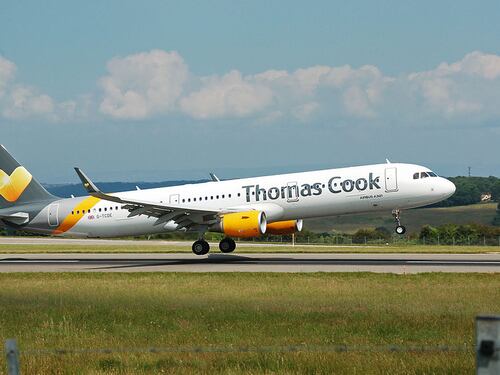 Uk, fallisce la compagnia Thomas Cook: Londra deve ora rimpatriare 165mila turisti inglesi