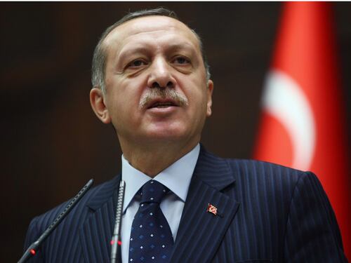 Turchia: rimossi 96 tra procuratori e giudici e 470 poliziotti