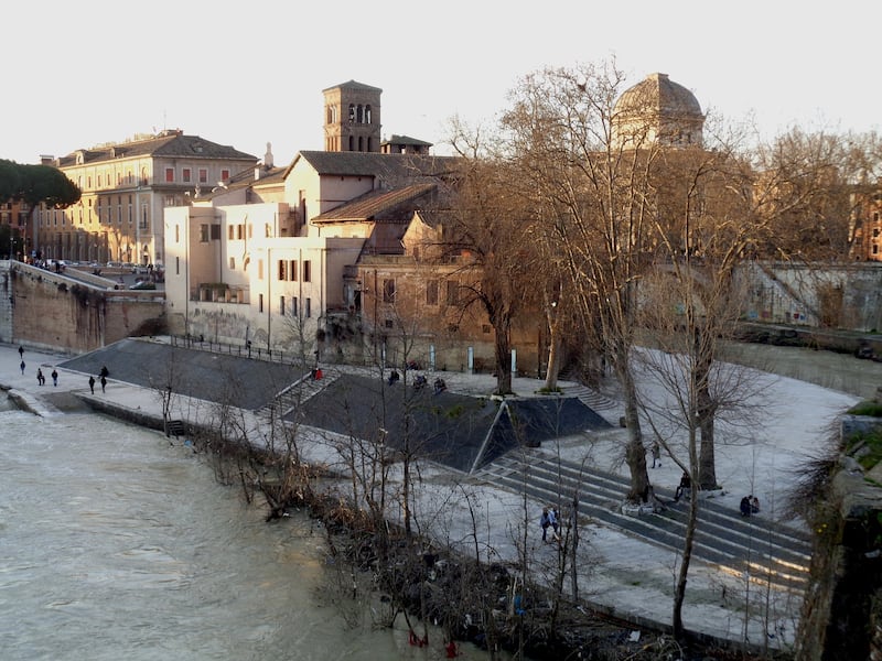 Isola Tiberina sul Tevere a Roma