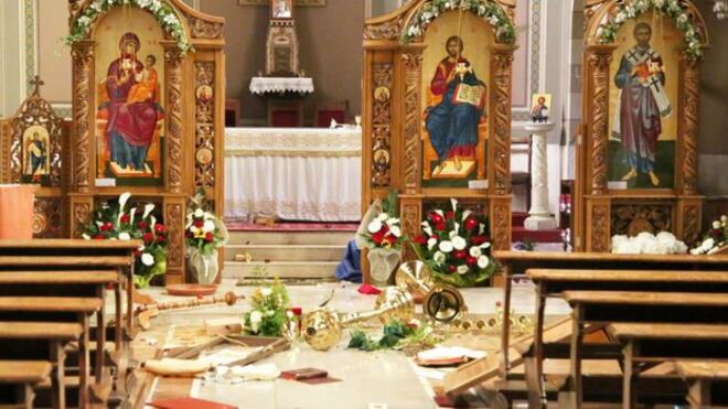 Gli avamposti della cristianità alla mercé di vandali e ubriachi