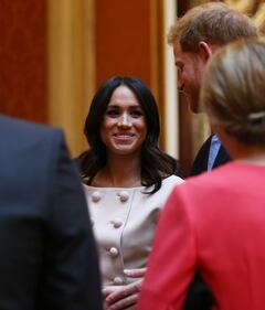Meghan Markle elegante tra i futuri leader 5