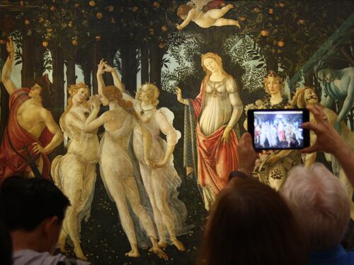 Rincari anche agli Uffizi. Biglietti a 25 euro. "L'arte non sia per ricchi"