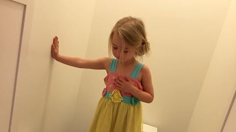 "Pensavo che mia figlia stesse giocando. Poi ho scoperto la verità"