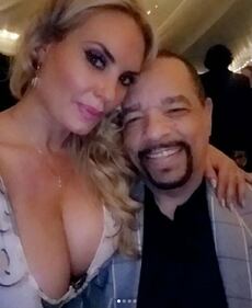 Coco Austin, seno in mostra su Instragram 10