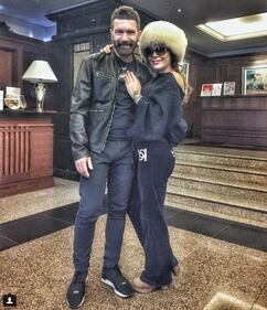 Naike Rivelli con Antonio Banderas, ma bacia Yari Carrisi 3