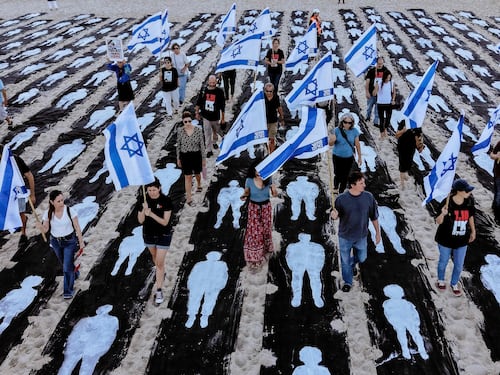 Rabbia e orgoglio: Israele rivive il 7 ottobre