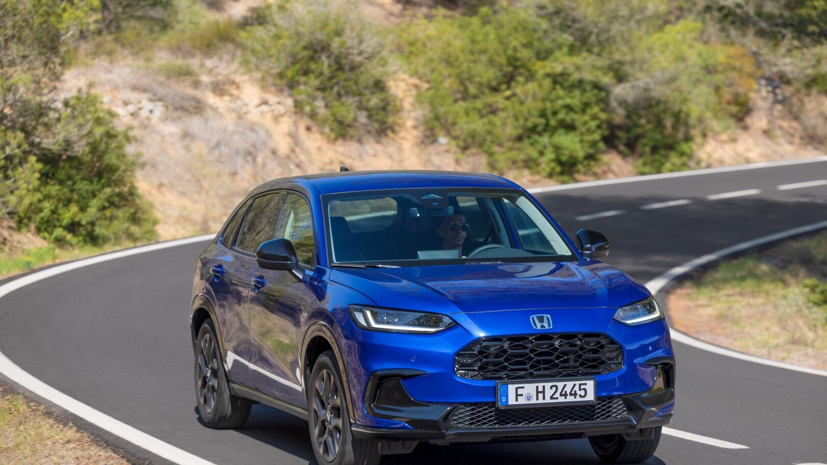 Honda ZR-V: prova su strada del SUV ibrido che vuole fare la berlina