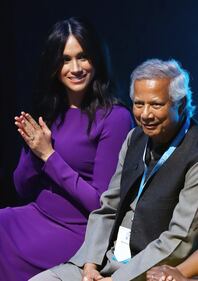 Meghan Markle affascinante in viola: foto 5
