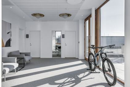 Nasce il primo design studio di Polestar: guarda le foto 4