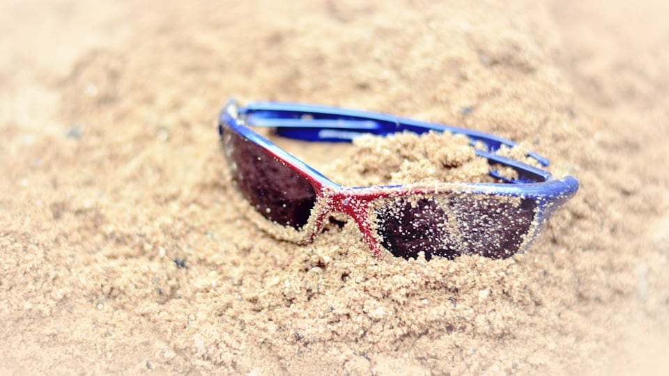 Ecco quali sono gli oggetti più dimenticati in spiaggia