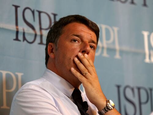 Deficit, la Ue gela Renzi: "Piano fuori dalle regole". E lui: "Pregiudizio anti italiano"