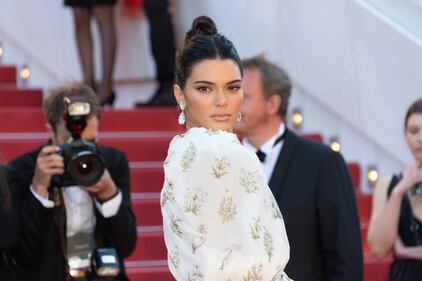 Sulla Coisette il velo di Kendall Jenner 6