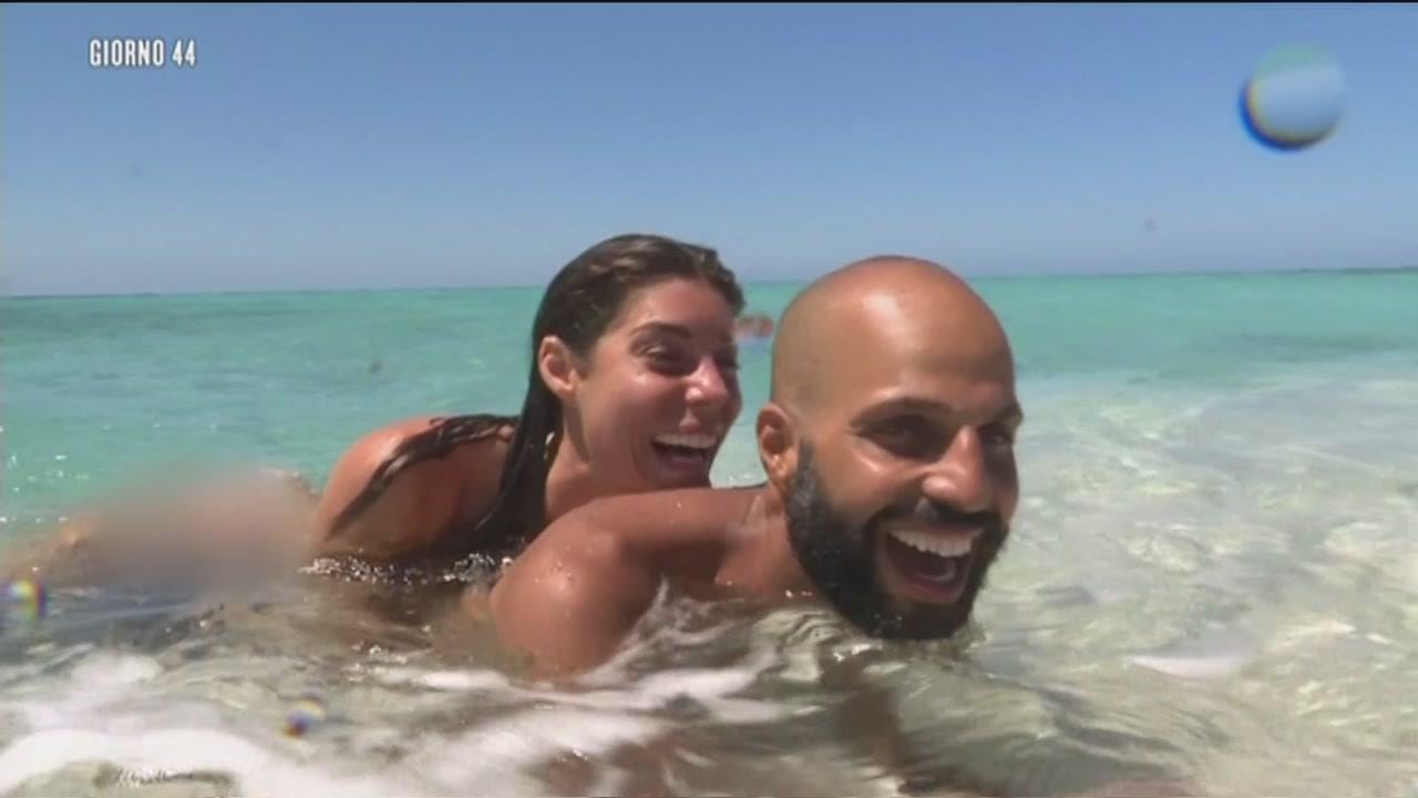 Bianca Atzei e Jonathan stanno insieme? Il 'Ti amo' su Instagram