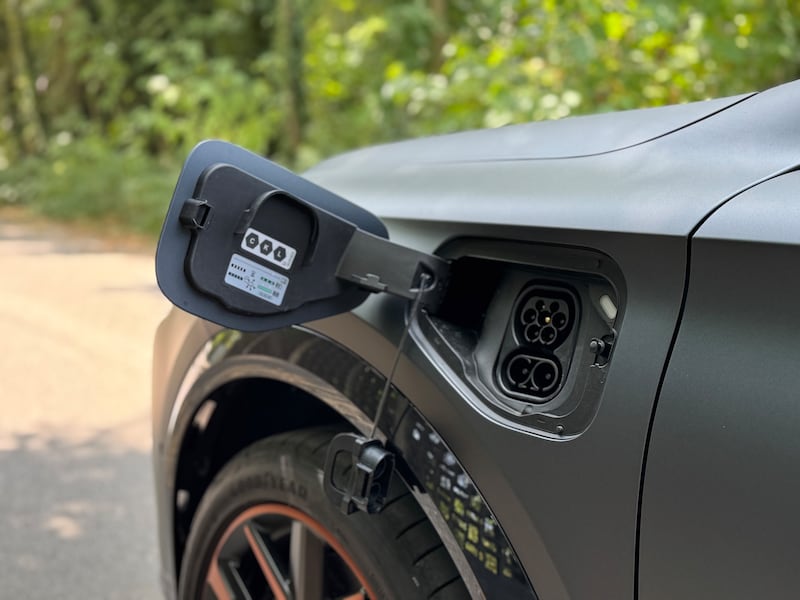 Cupra Formentor e-Hybrid: guarda la gallery del crossover ibrido da 272 CV 6