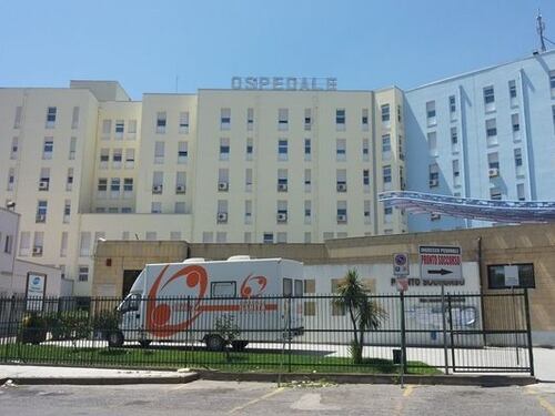Crotone, colpì medico col cacciavite: resta in carcere