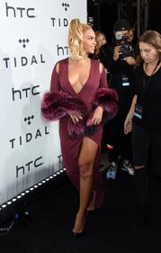 Beyoncé compie 35 anni: le foto più sexy 12
