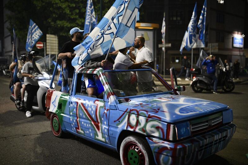 Napoli campione d'Italia: inizia la festa scudetto 1