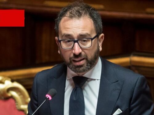 Bonafede, l'ex deejay che ha mandato in tilt la Giustizia