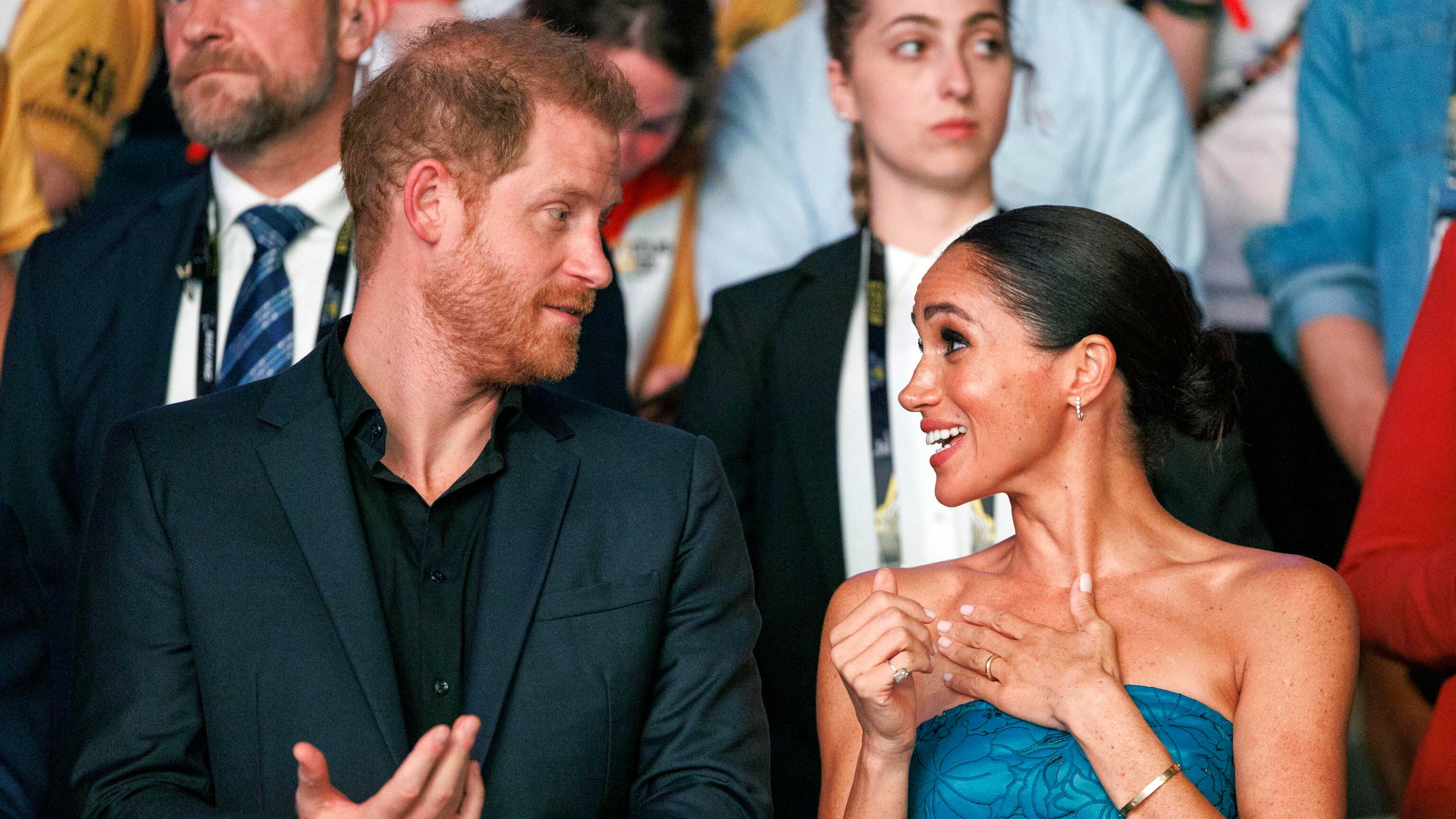 “Solo due donatori”. La fondazione di Harry e Meghan cola a picco