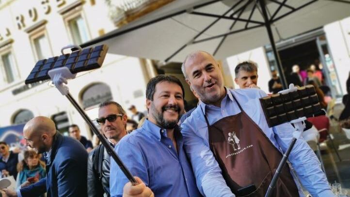 Salvini contro Renzi: "Alla Leopolda il festival della poltrona"