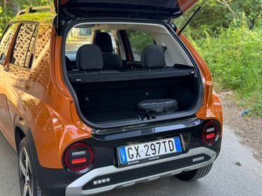 Hyundai Inster: guarda la gallery della piccola citycar elettrica 11
