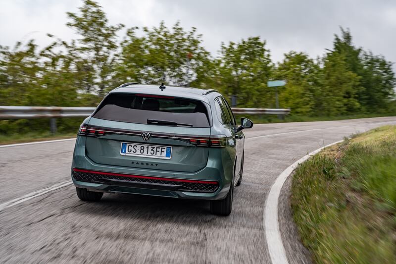 Nuova Volkswagen Passat, primo contatto 5
