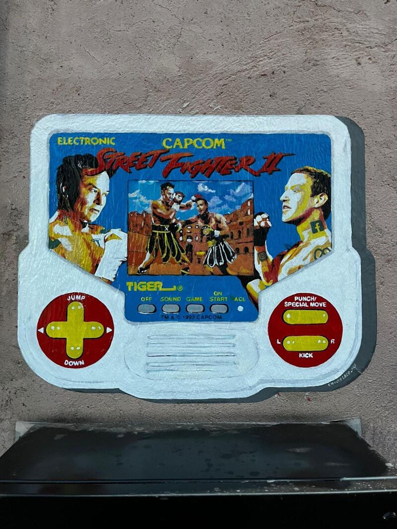 Musk e Zuckerberg dentro un ring del gioco anni '90 Street fighter: le immagini 2