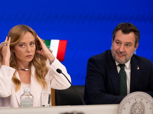 La premier archivia il caso Salvini-Russia: “Rapporti non chiusi”