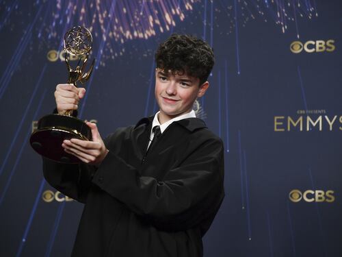 Trionfo agli Emmy a 15 anni: chi è Owen Cooper, protagonista di "Adolescence"