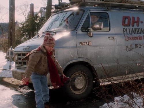 Cos'era il Dodge Ram Van dei ladri in "Mamma ho perso l'aereo"