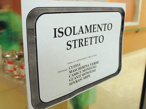 Isolare i positivi, evitare i contagi in famiglia: caccia ai Covid Hotel in tutto il Paese