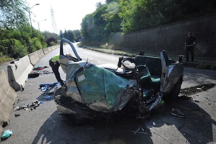 Incidente mortale tra un'auto e un bus a Torino 3