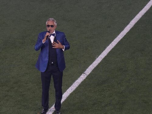 "Il mio canto benefico. E da ottobre riparto con i concerti dal vivo"