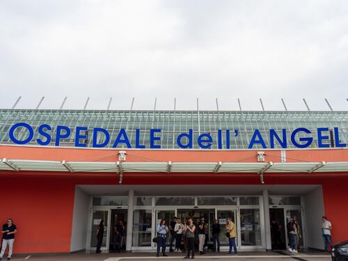 "I genitori chiedono dei figli". Lacrime e dolore per la tragedia di Mestre