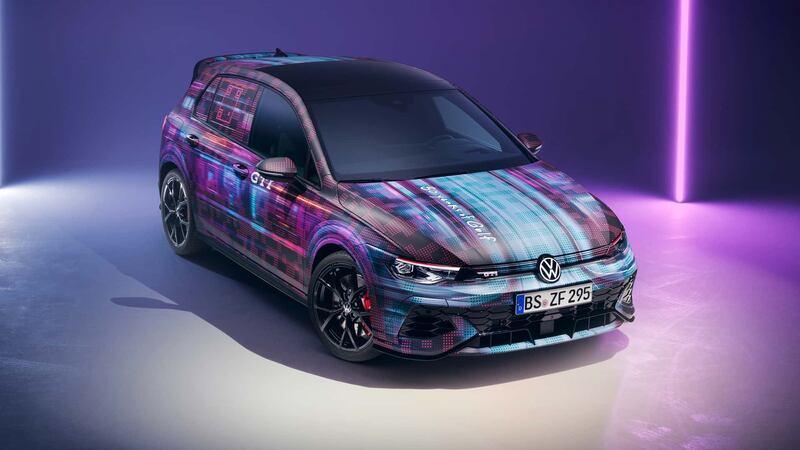 Volkswagen Golf GTI 2024 al CES di Las Vegas, guarda tutte le foto 1