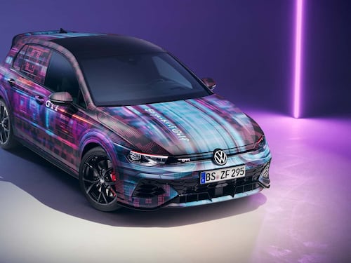 Volkswagen Golf GTI 2024 al CES di Las Vegas, guarda tutte le foto